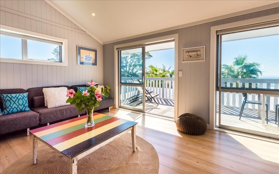 The Waiheke Pad - In The Heart Of Oneroa! Villa Exteriör bild