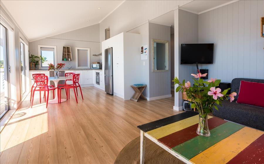The Waiheke Pad - In The Heart Of Oneroa! Villa Exteriör bild